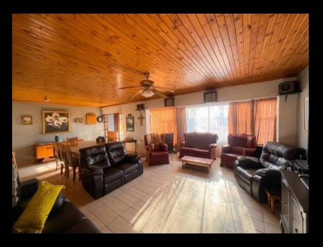 3 BEDROOM HOUSE FOR SALE IN DALPARK